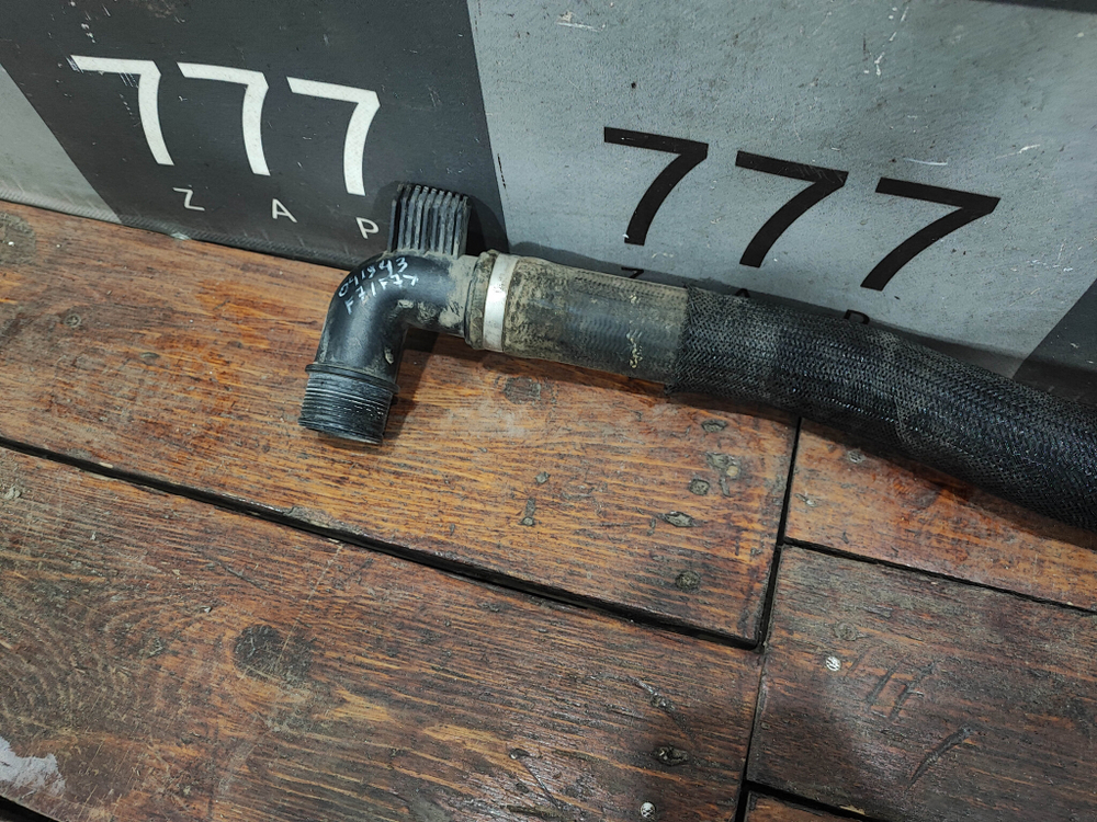 Патрубок системы охлаждения Haval F7 1 19-24 Б/У Оригинал 1303100XKQ00A