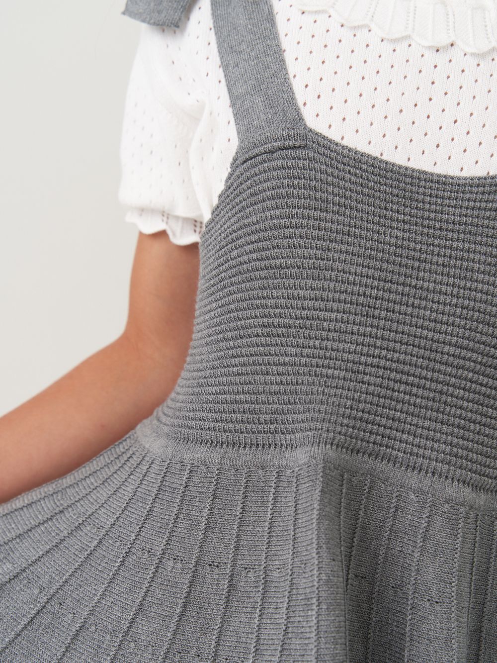 Сарафан школьный для девочки AT972-218 серый