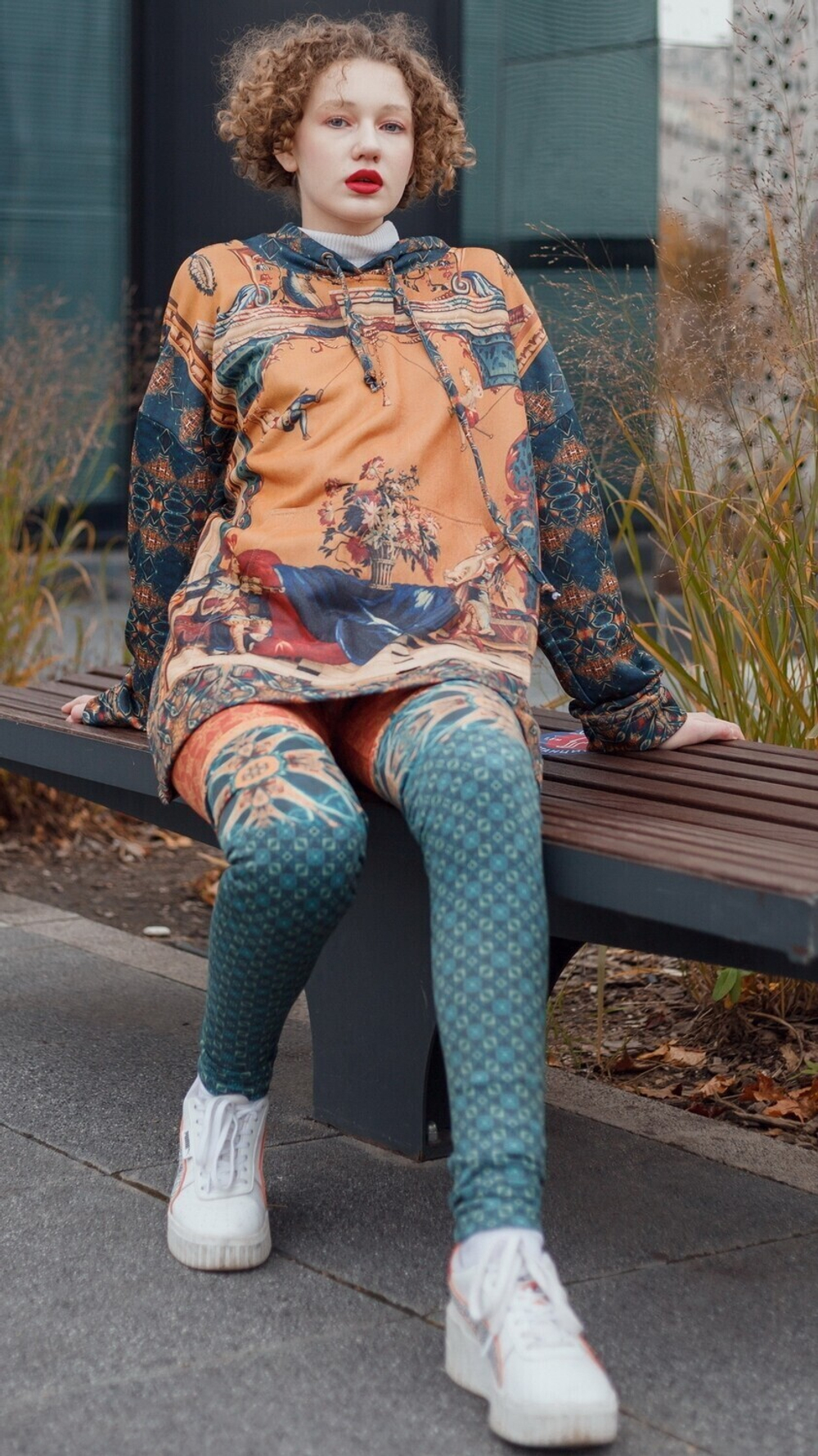 Худи "Гротеск с музыкантами", по мотивам фламандской шпалеры 17 века