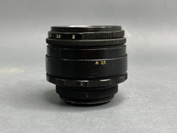 Helios-44-2 внутри небольшой скол