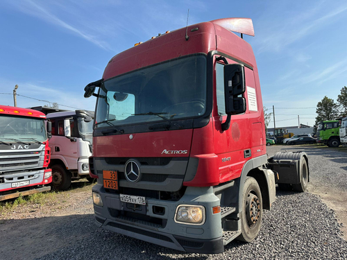 Mercedes-Benz ACTROS 4x2 Седельный тягач 1841 LS (Дизельный, 12 л, 408 л.с., АТ)