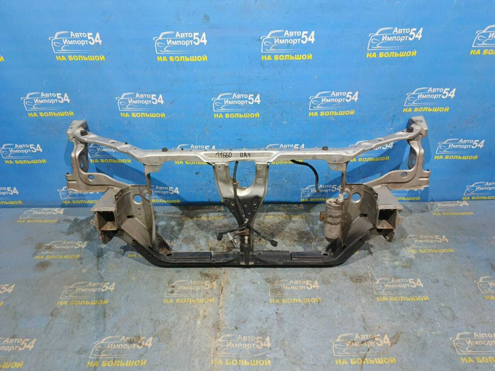 Рамка радиатора / телевизор Honda INSPIRE 1998-2003