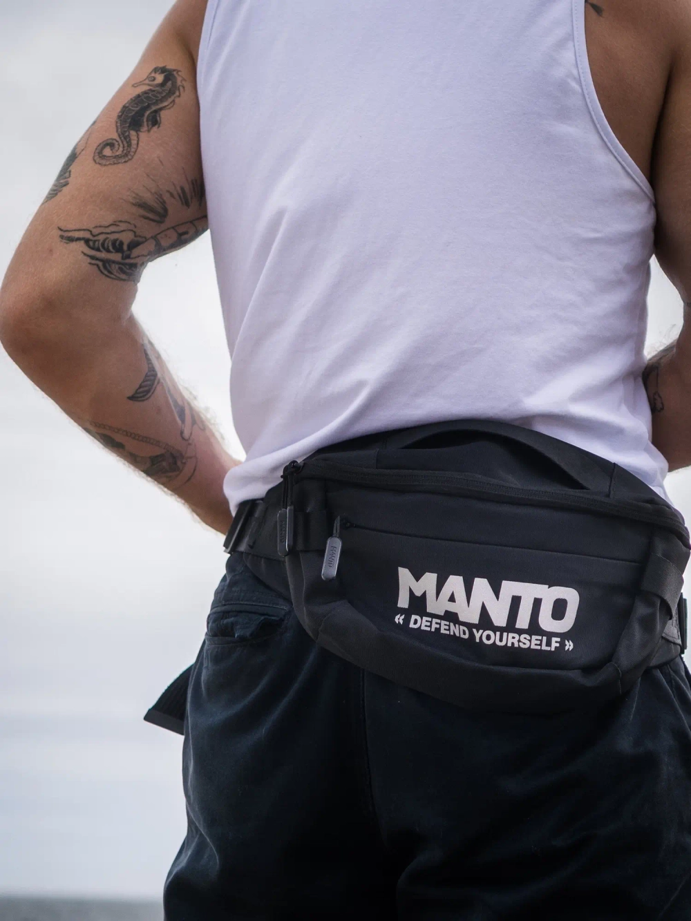 Сумка MANTO DEFEND чёрная
