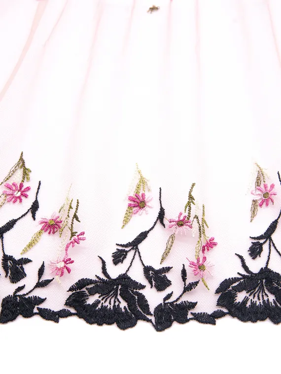 05-102 ОПТ Вышивка на неэл. сетке 21 см, кофе с молоком/черный/розовый (левая)