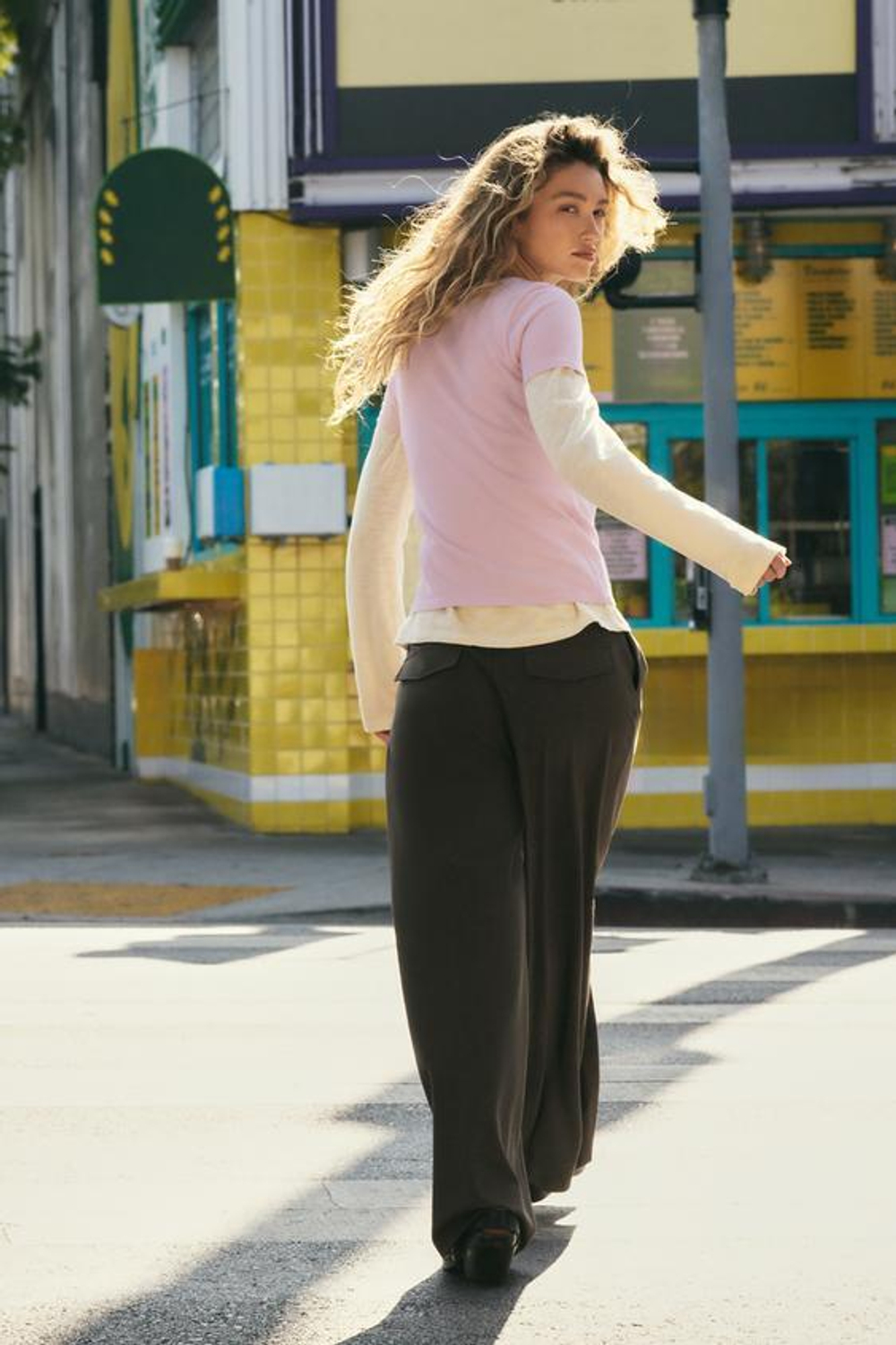 ZARA БРЮКИ С ЗАЩИПАМИ И КЛАПАНАМИ, СЕРО-КОРИЧНЕВЫЙ