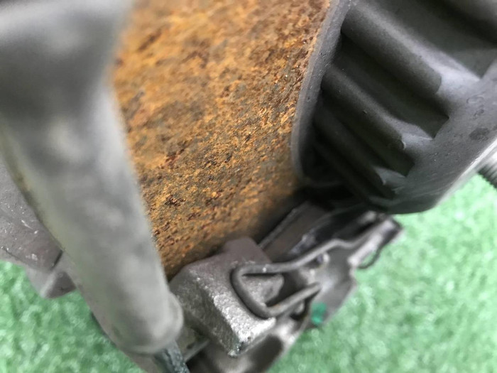 Кулак задний левый LR Discovery Sport (2019-н.в.)