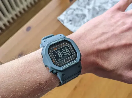 Наручные часы Casio G-Shock DW-H5600-2DR