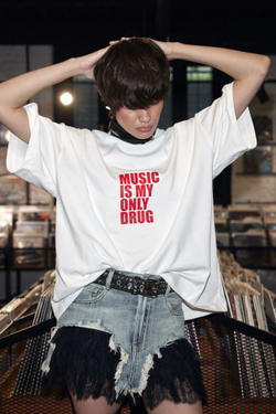 Футболка Only music, молочная