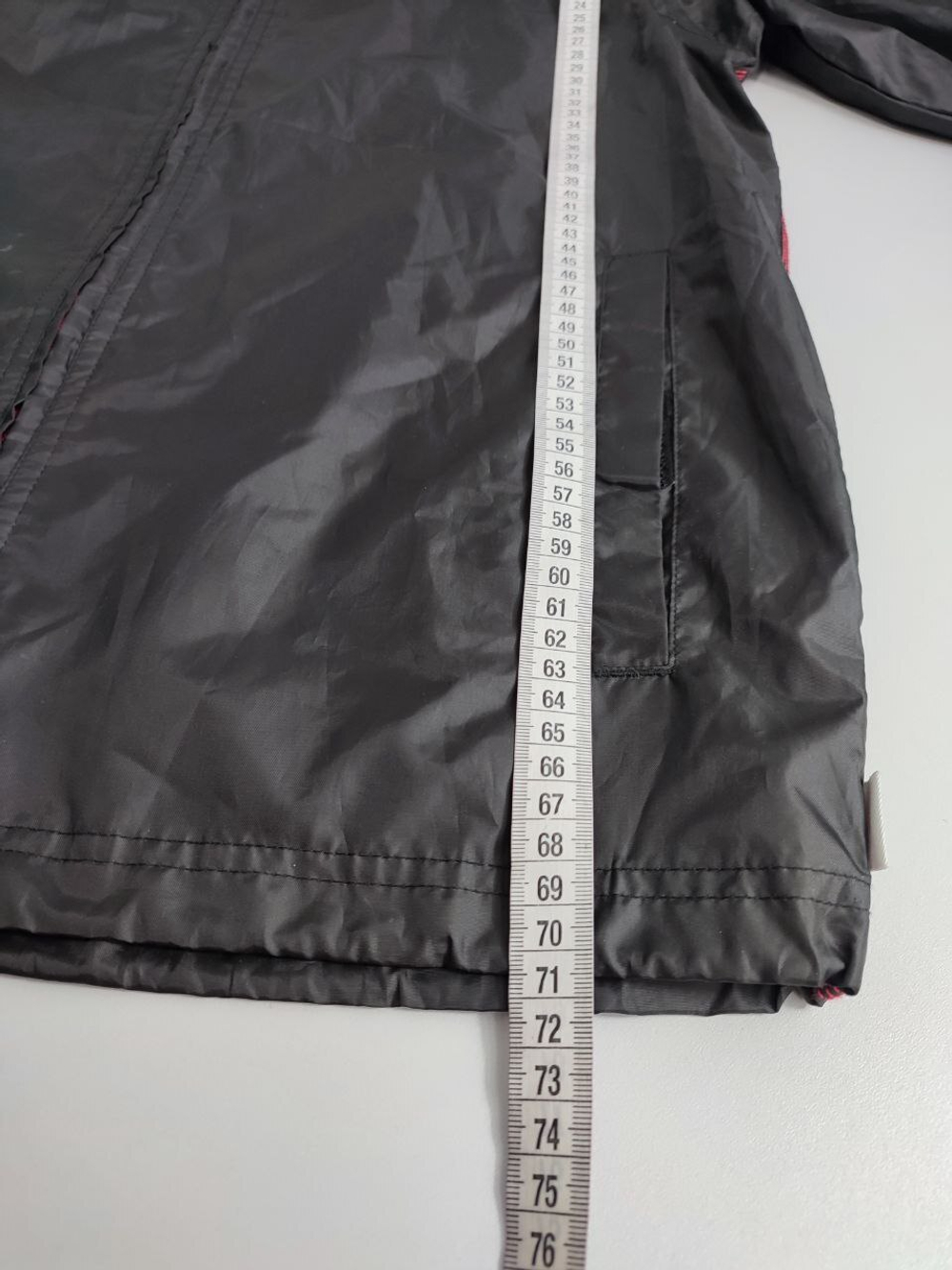 Куртка тонкая 48 размер