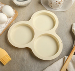 Форма для начинок 3 ячейки ,23х19,5х2 см (d 9.8см)