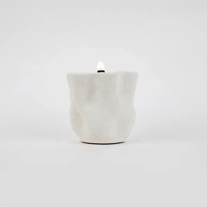 Соевая свеча в скульптурной форме с деревянным фитилем "MAY MEADOW" 230ml