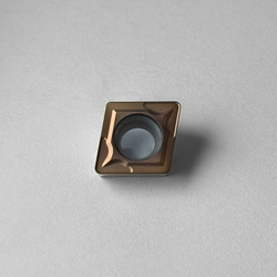 CCMT09T308-UM FE2215  Пластина токарная