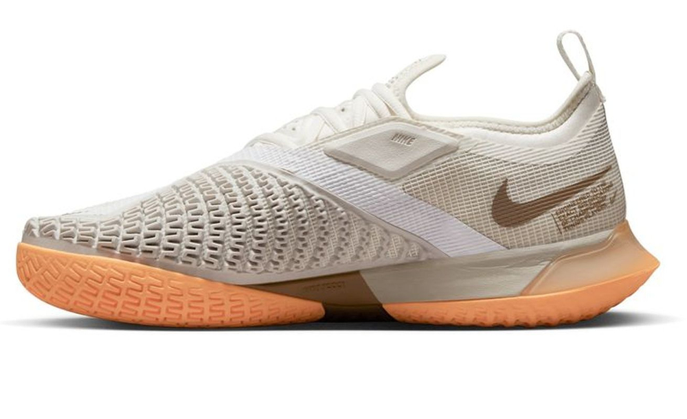 Женские Кроссовки теннисные Nike React Vapor NXT - sail/dark driftwood/light bone/peach cream