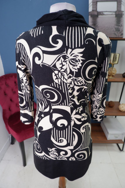 Платье Single осеннее 40 размер