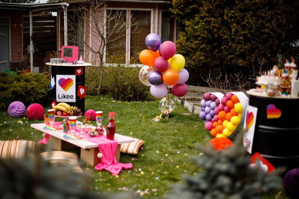 Dacha Likee Party