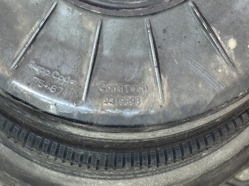 Подушка пневмоподвески задняя 2023г