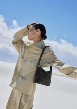 POLENE СУМКА NODDE, ЧЕРНЫЙ/БЕЛЫЙ