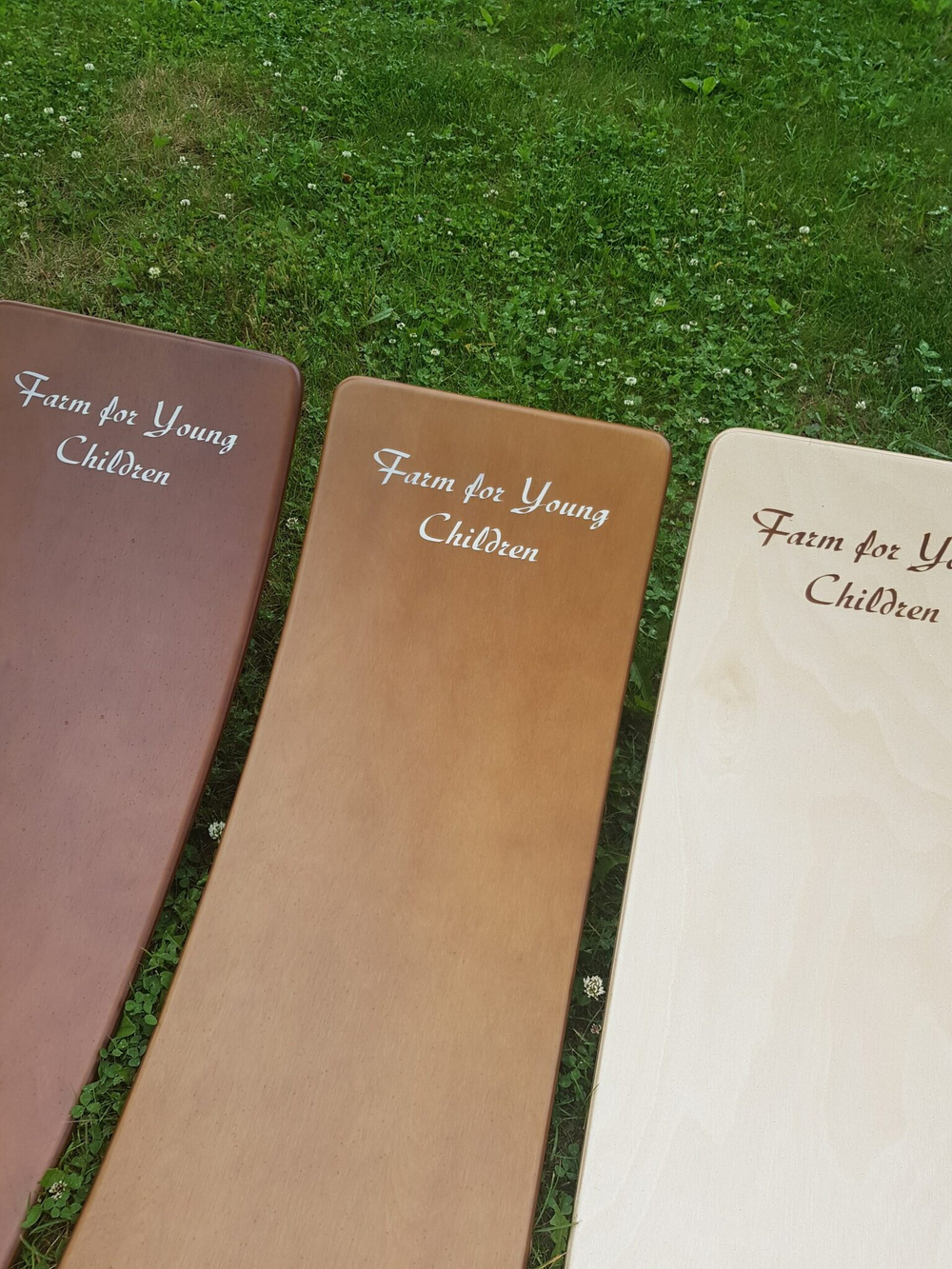 Добавить логотип