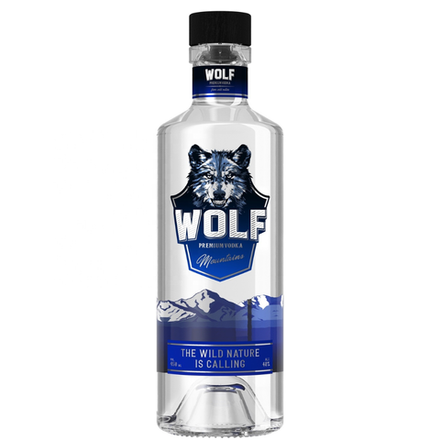 Водка Wolf Mountain 0,5 л