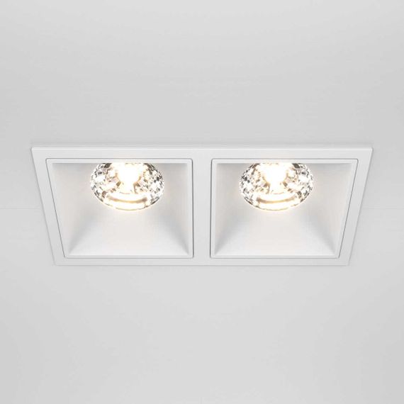 Встраиваемый светильник Maytoni Technical DL043-02-15W3K-SQ-W