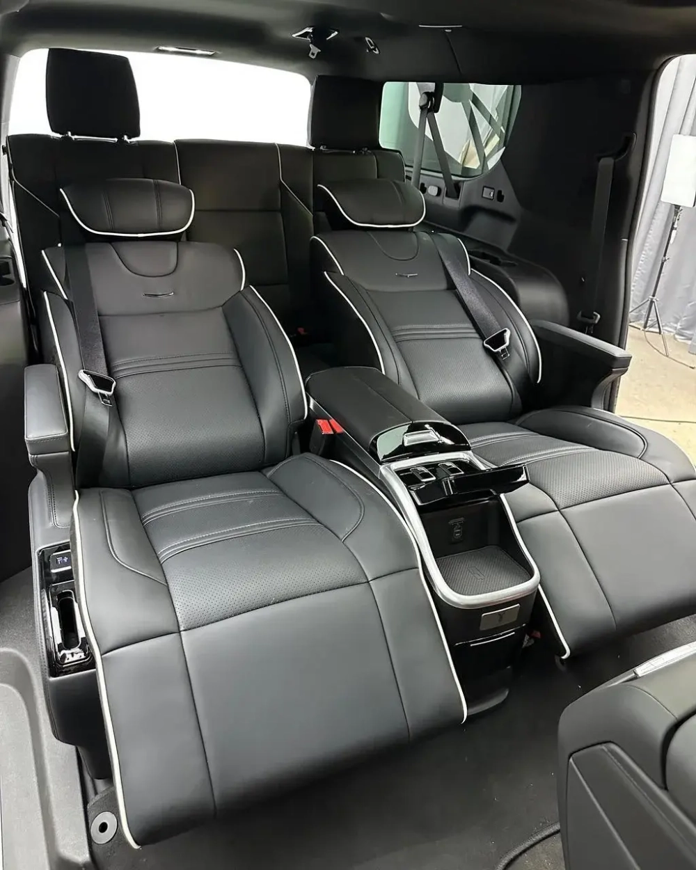 Сиденья капитанские кресла для Cadillac Escalade 2021-2024+ Кадиллак Капитанские сидение VIP декор