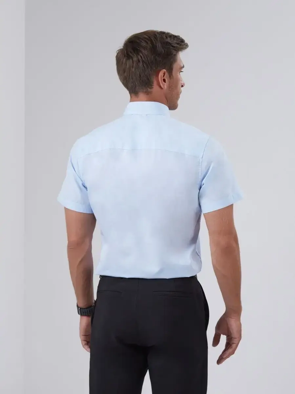 Рубашка приталенная SLIM FIT с коротким рукавом, голубая