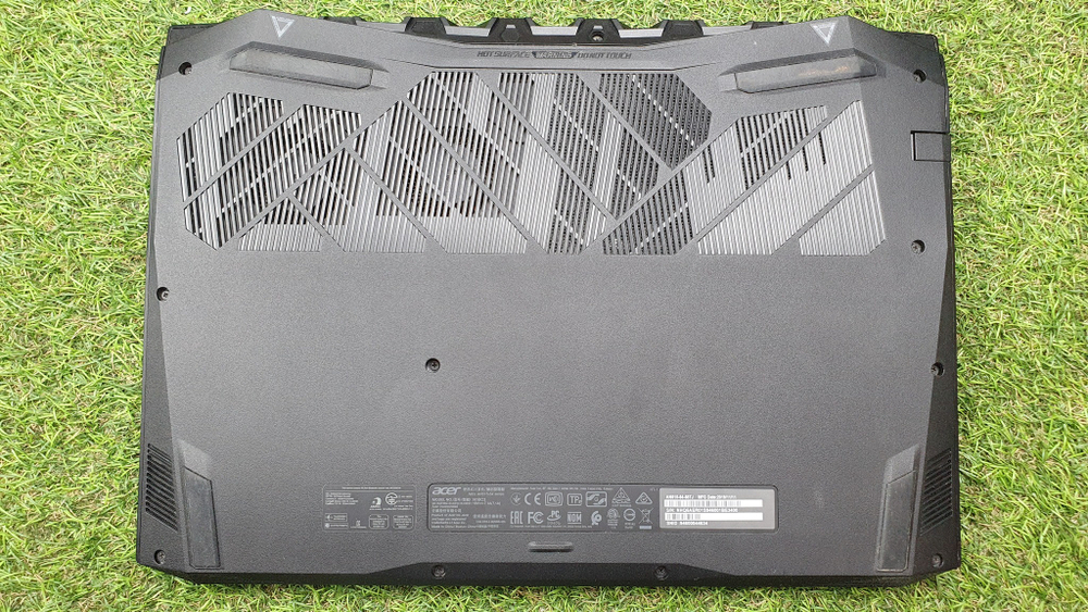 Игровой Acer i5-8/8 Gb/GTX 1050 3 Gb/FHD