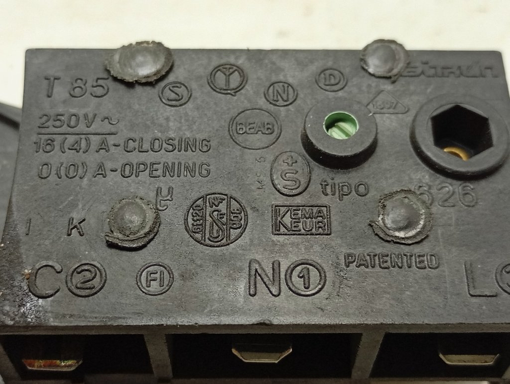 WDN2067WF кт37 Блокировка люка для стиральной машины Indesit б/у