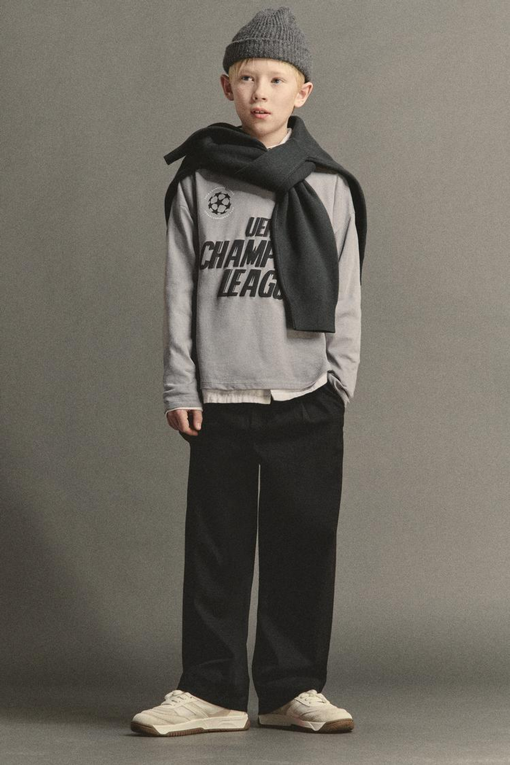 ZARA ФУТБОЛКА С ПРИНТОМ UEFA CHAMPIONS LEAGUE ®, СЕРЫЙ