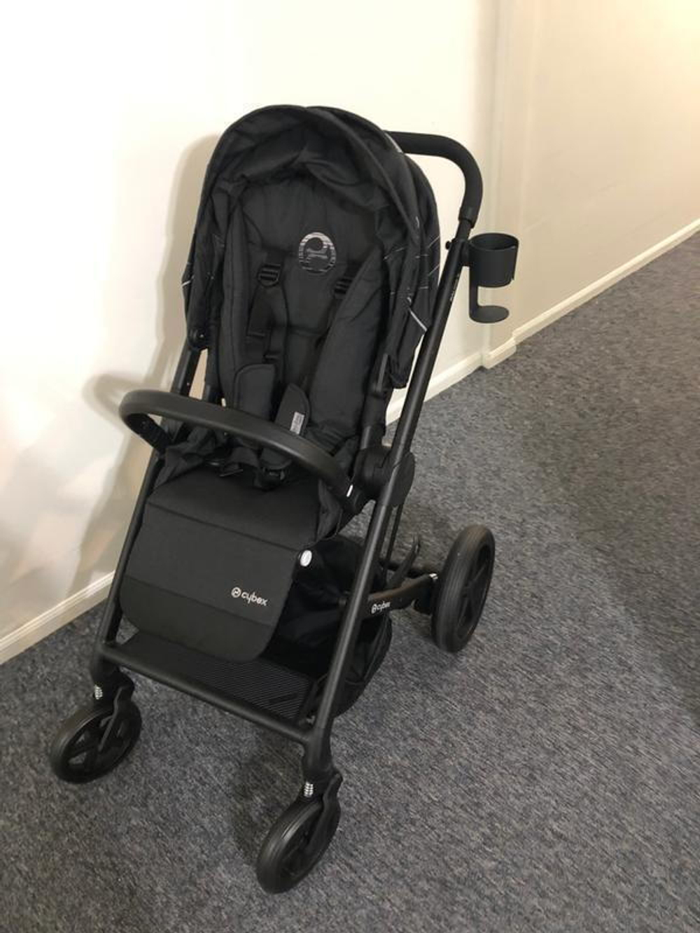 Коляска Cybex Balios S Lux BLK 2025 2 в 1 Moon Black с дождевиками