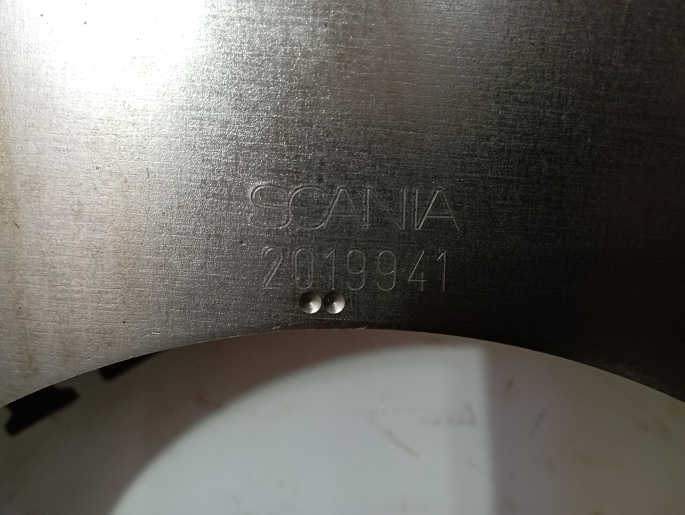 Плита двигателя 2018 г.