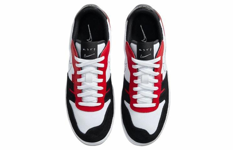 Кроссовки Nike Squash Type Black Toe