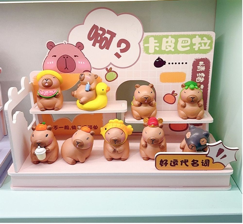 Коллекционные игрушки &quot;Capybara Question&quot;