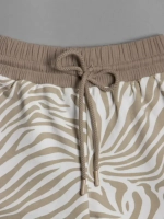 Костюм для девочки спортивный с шортами