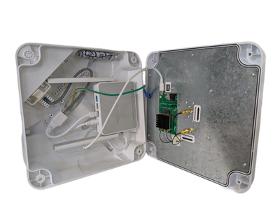 Уличная точка доступа / модем 9 cat./ Антенна 15 dBi / Wi-Fi 2.4МГц