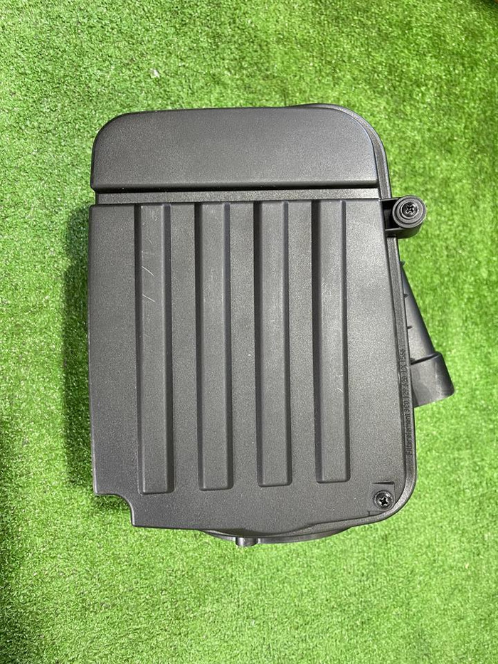 Корпус воздушного фильтра VW Golf 6 (08-12) 1.4