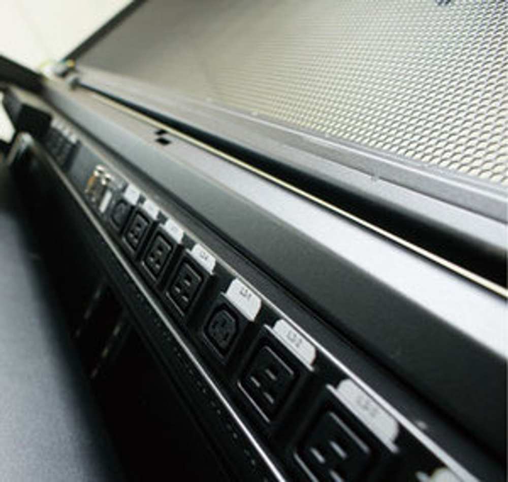 Распределитель питания Delta Electronics PDU5315A2800000