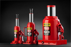 Гидравлический бутылочный домкрат STAYER Red Force, 20т 43160-20_z01