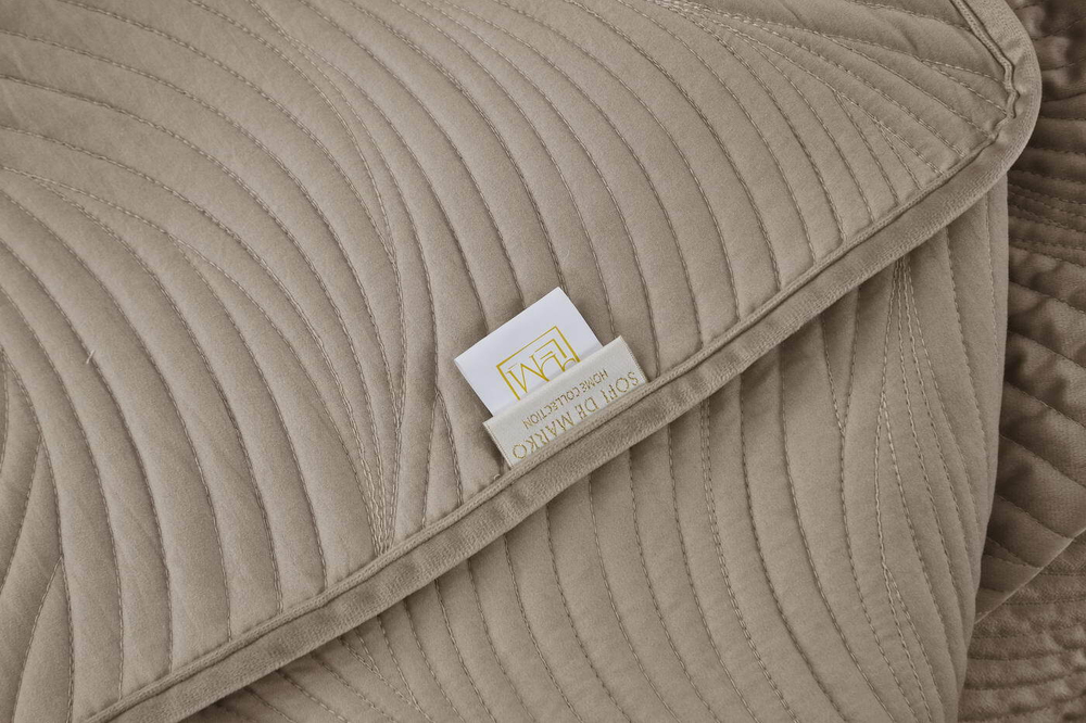 Покрывало 240х260 и 2 наволочки 50x70 Sofi De MarkO Жизель бежевое