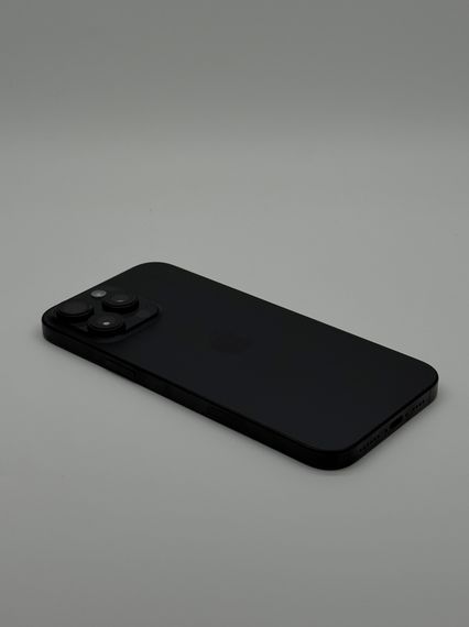 iPhone 16 Pro Max 256GB Black Titanium