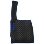 Ковры SHACMAN F3000 (экокожа, черный, синий кант, синяя вышивка)