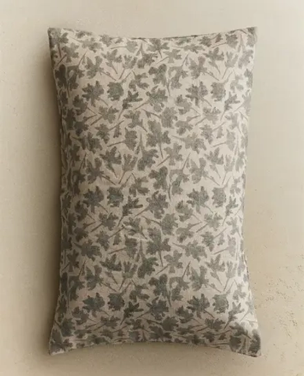 ZARA HOME НАВОЛОЧКА ДЛЯ ДЕКОРАТИВНОЙ ПОДУШКИ С ЦВЕТОЧНЫМ УЗОРОМ, СИНИЙ
