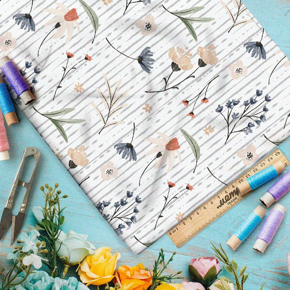 Ткань бифлекс акварельные цветы на белом фоне в полоску