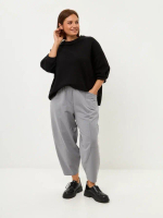 Брюки бананы трикотажные с декоративными швами