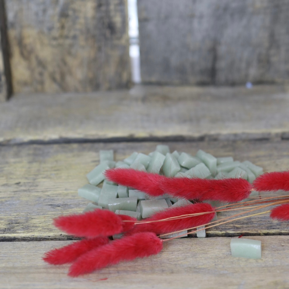 Смальта для мозаики колотая на модуль купить. Большой выбор цветов и оттенков.