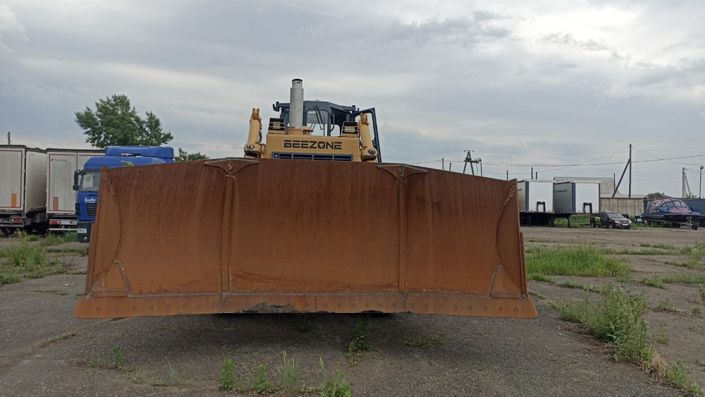 Beezone D* Бульдозер D32-5 (Дизельный, 14,0 л, 349 л.с., АТ)