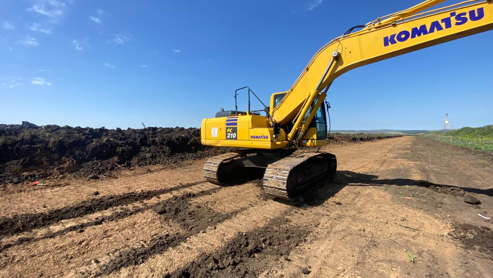 KOMATSU PC 210 Экскаватор PC210-10M0 (Дизельный, 6,7 л, 168 л.с., АТ)