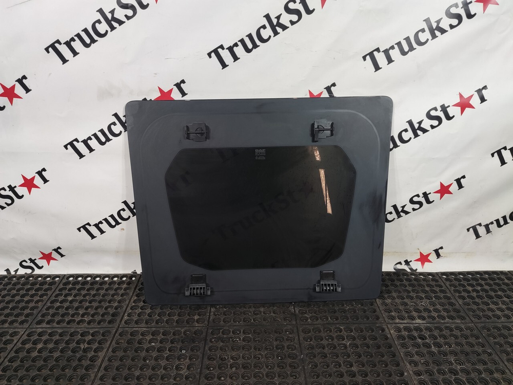 Стекло люка 2023г