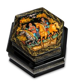 Народные промыслы ШК-85/24 Шкатулка «Соколиная охота»