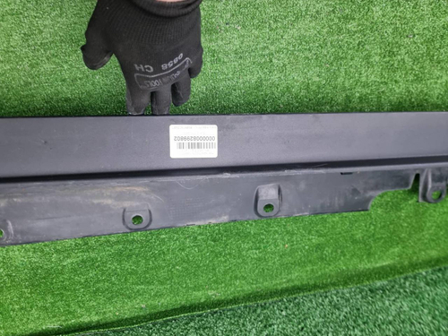 Накладка порога левая BMW X5 F15 (2013-2018)